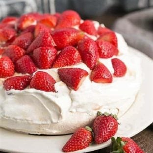 Strawberry Pavlova featured image