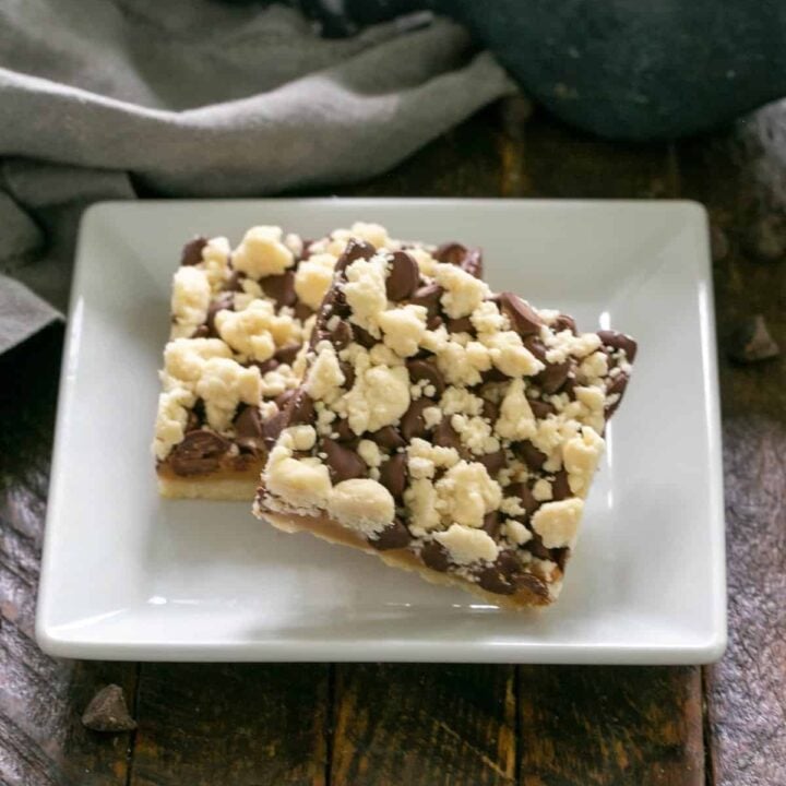 Chocolate Caramel Bars with Streusel Recipe-image