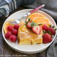 Crème Brûlée French Toast | Caramel lovers will swoon with every bite of this overnight breakfast casserole
