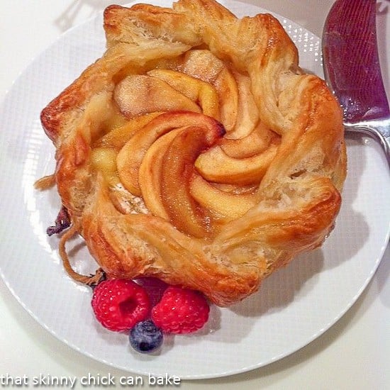 Overhead view of apple topped bake brie