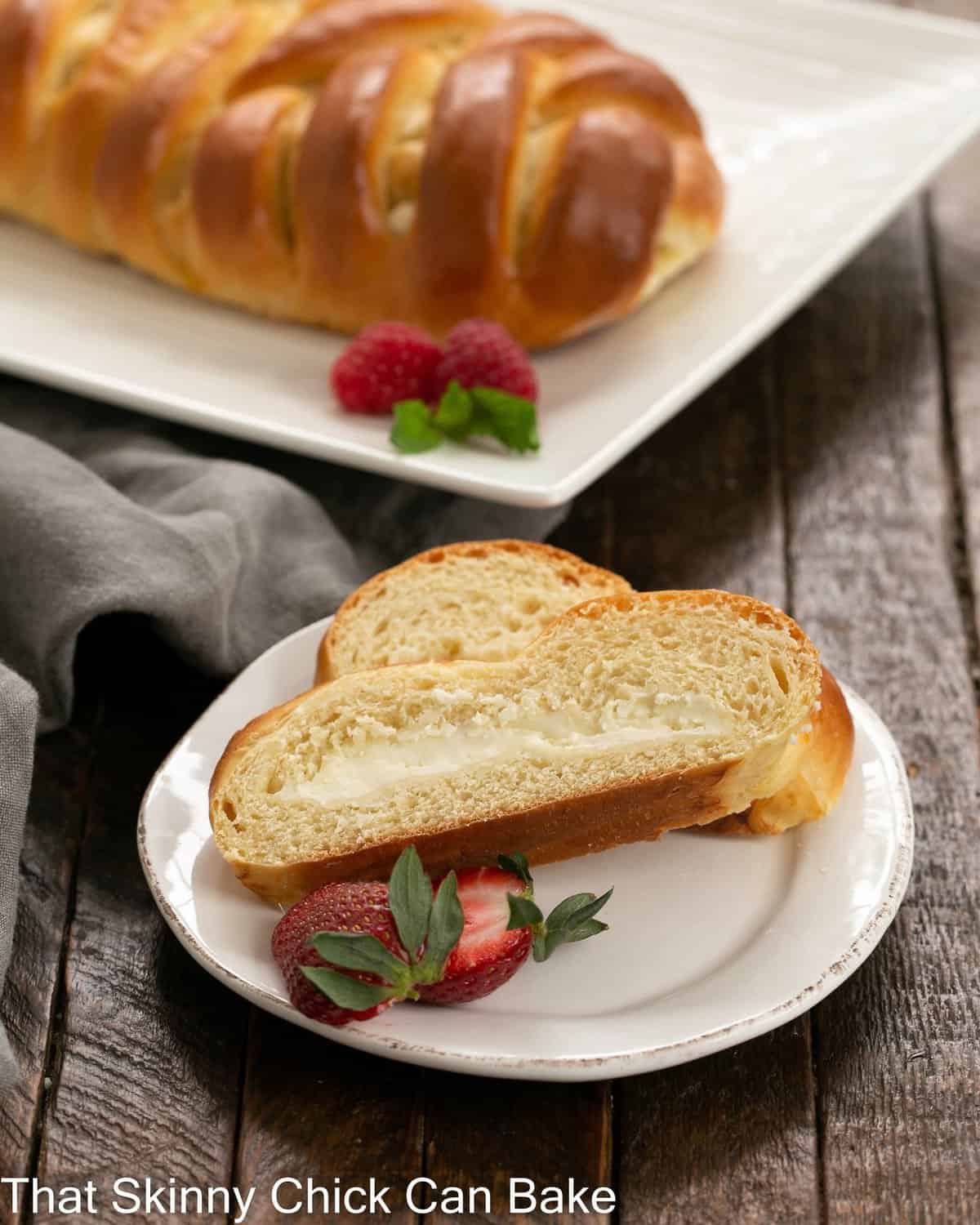 Slices of Easter bread in front of serving tray.