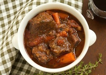 Beef Stew with Red Wine, Carrots, and Tomatoes