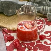 Frozen Fresh Berry Daiquiris - easy, refreshing and a scrumptious warm weather cocktail