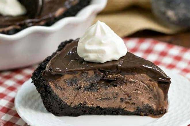 Easy Fudge Topped Ice Cream Pie featured image