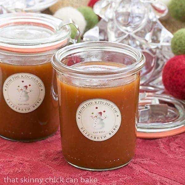 Microwave Caramel Sauce in Weck jars with holiday labels.