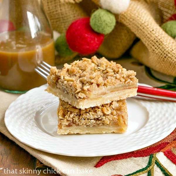 Apple Streusel Bars | All the flavors of apple pie with half the effort!