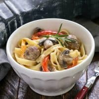 Pasta Fettuccine in a white bowl