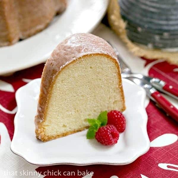 sour cream pound cake