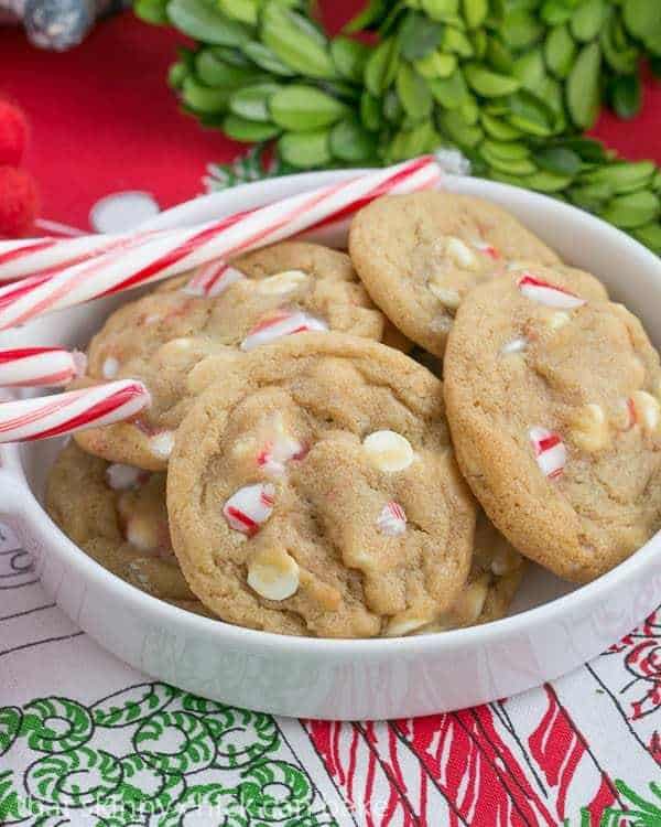 White Chocolate Candy Cane Cookies | A chewy, buttery cookie filled with white chocolate chips and crushed candy canes