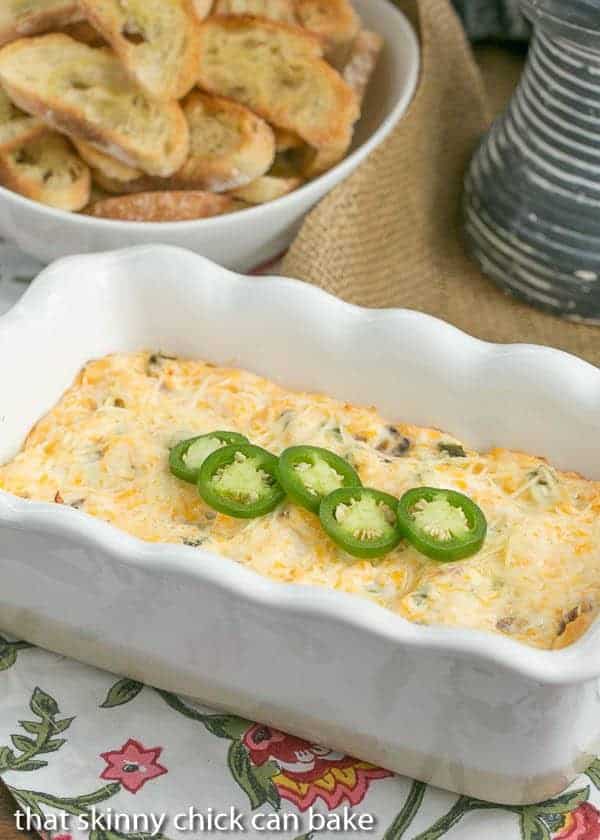 Jalapeno Popper Dip - Cheesy, Spicy and Irresistible