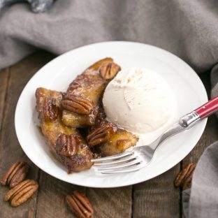 Bananas Foster | A simple, classic New Orleans dessert. Perfect for Mardi Gras!