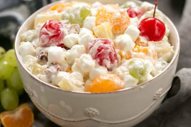 best ambrosia salad {no cool whip}