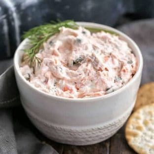 Easy Smoked Salmon Dip with Capers | Only 5 ingredients in this magnificent dip!!!