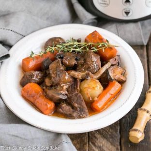 Slow cooker beef stew with mushrooms featured image