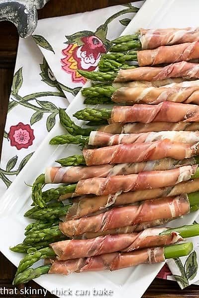 Prosciutto Wrapped Asparagus with Boursin overhead shot.