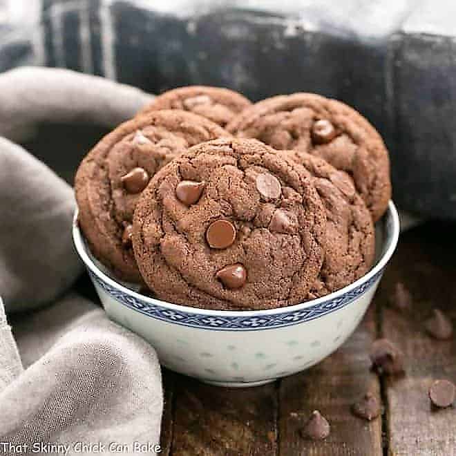 Dark Chocolate Pudding Cookies featured image.