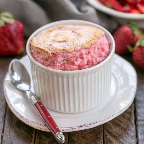 Strawberry Soufflés with Fresh Strawberries | An elegant berry dessert you can make at home!