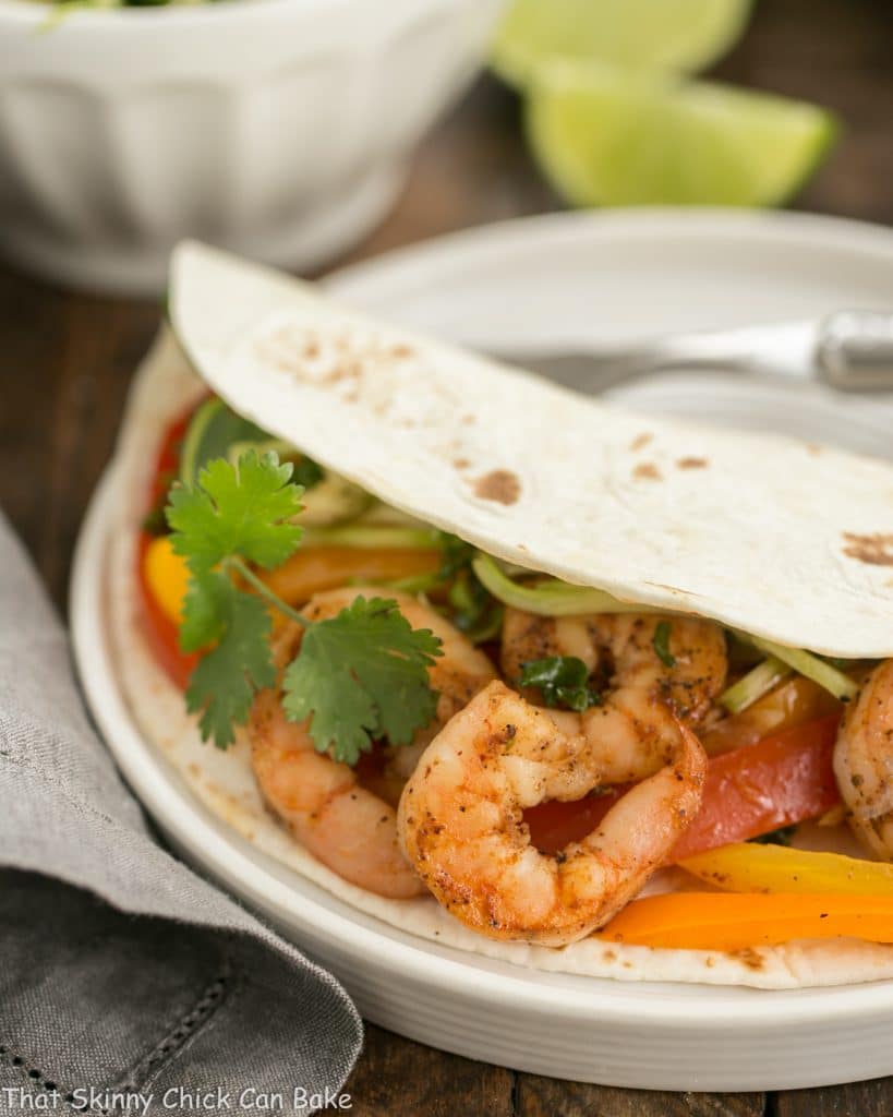 Spicy Shrimp Fajitas - an easy seafood recipe with a southwest flair Spicy Shrimp Fajitas - an easy seafood recipe with a southwest flair