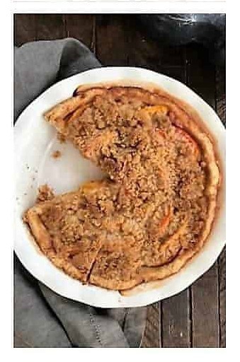Peach Crumb Pie Step 5