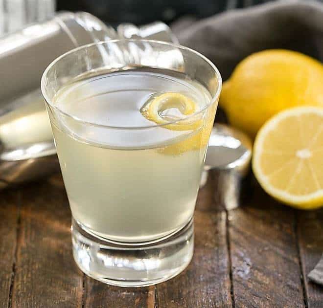 French 75 Champagne Cocktail with fresh lemons