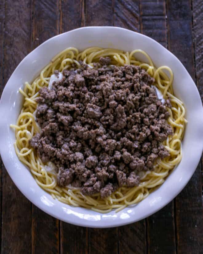 Spaghetti Pie topped with seasoned ground beef.