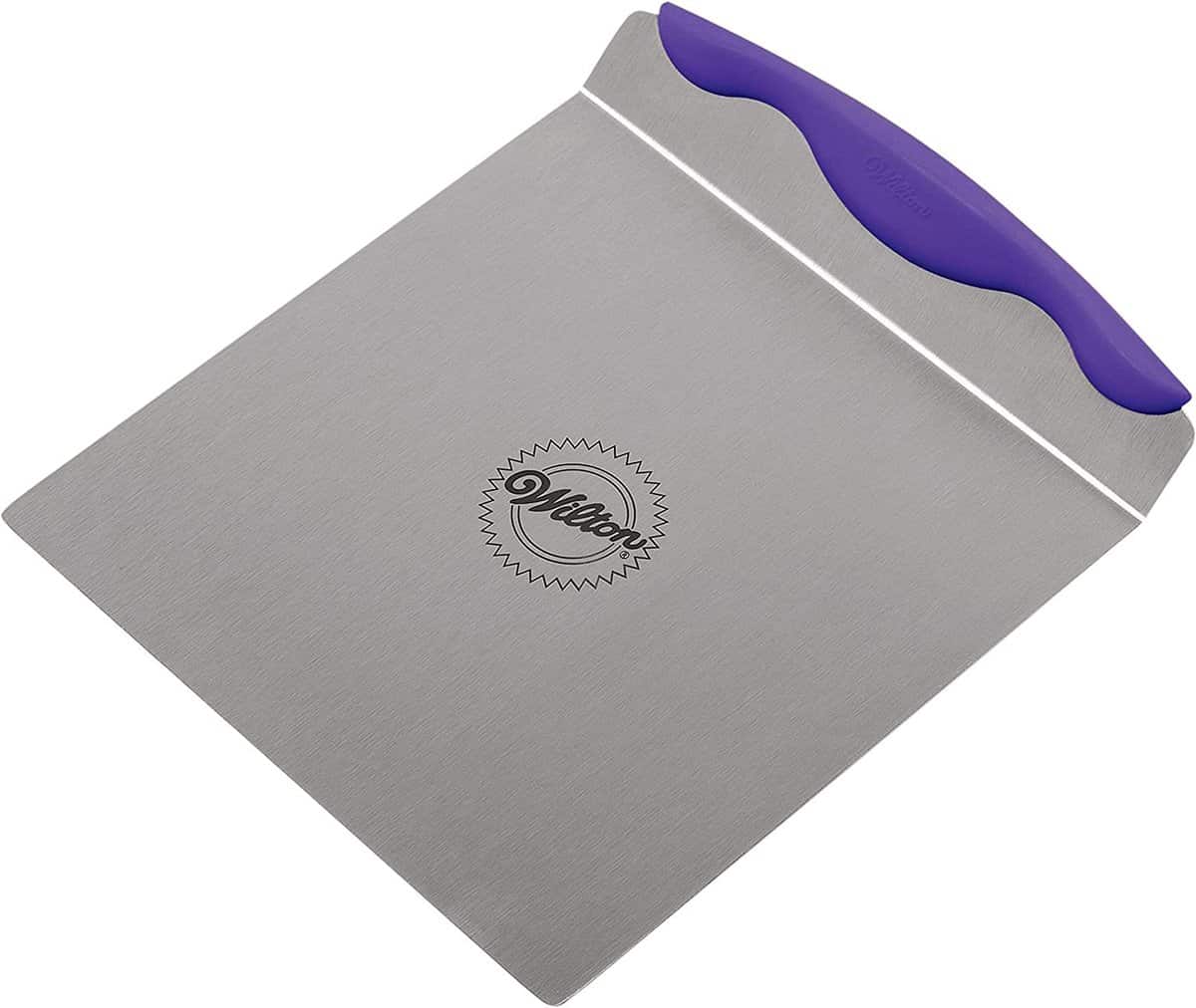 Wilton Cake Lifter